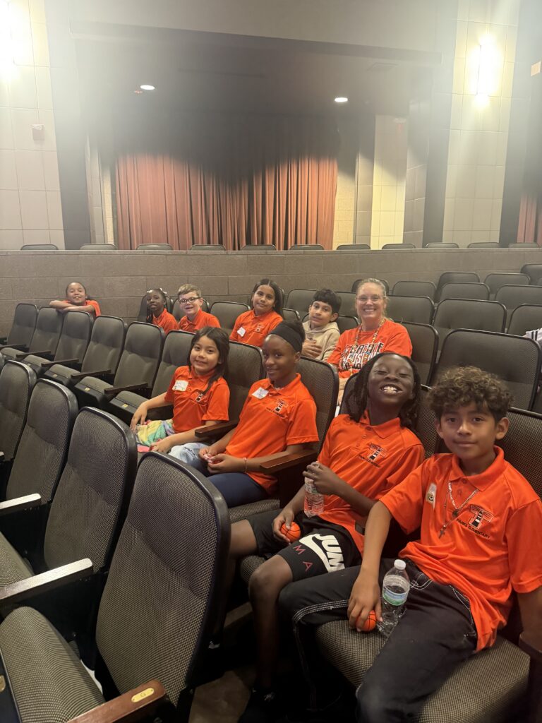 Students from Parks Elementary School in Texarkana, TX, and their adviser attend Leadership Day. Photo courtesy of Griffin White
